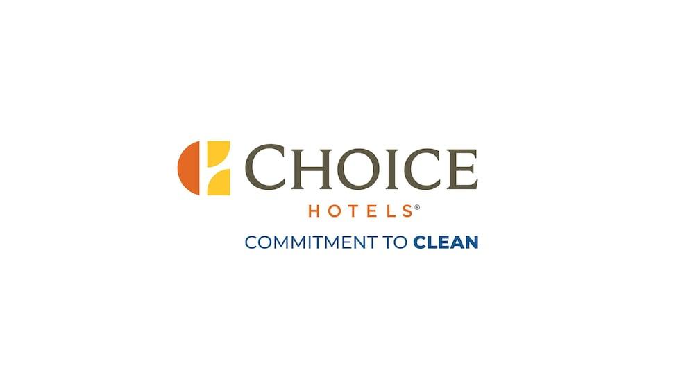 Quality Inn & Suites Greenville Near Downtown Экстерьер фото