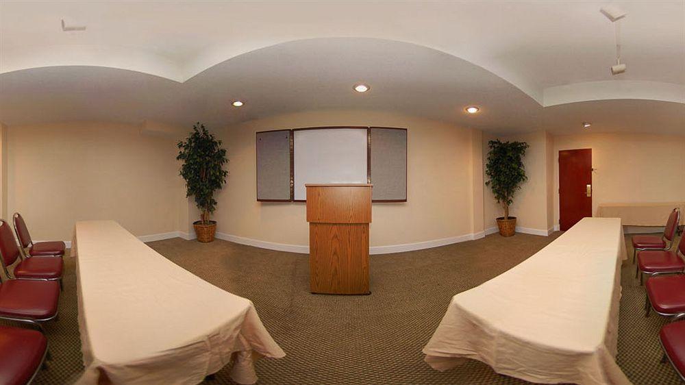 Quality Inn & Suites Greenville Near Downtown Экстерьер фото